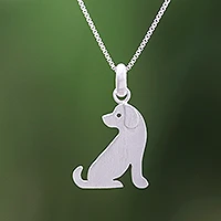 Halskette mit Anhänger aus Sterlingsilber, „Lovely Dog“ – Halskette mit Hundeanhänger aus gebürstetem Sterlingsilber