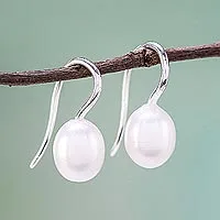 Cultured pearl drop earrings, 'Beauty Glow'