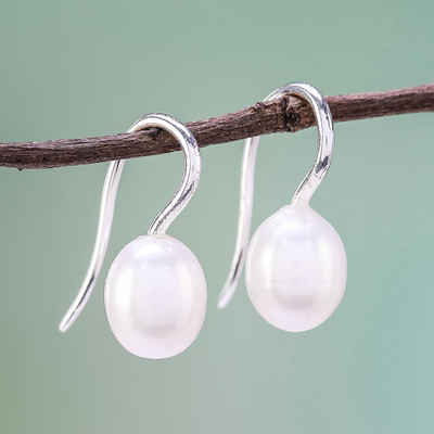 Cultured pearl drop earrings, Beauty Glow