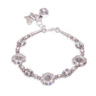 Silver beaded bracelet, 'Majestic Flowers' - Floral Karen Hill Tribe Silver Beaded Bracelet from Thailand