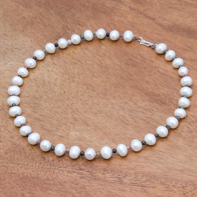 Collar de perlas cultivadas y turmalina - Collar con perlas cultivadas y turmalina de Tailandia