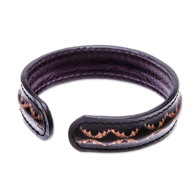 Manschettenarmband aus Leder - Manschettenarmband aus Leder mit Rautenmuster in Schwarz aus Thailand
