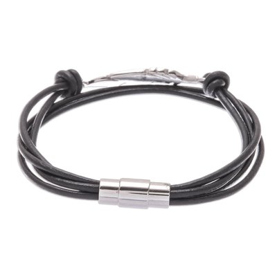 Stainless steel and leather pendant bracelet, 'Stunning Feather in Black' - Stainless Steel and Black Leather Feather Pendant Bracelet