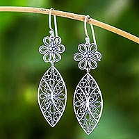 Sterling silver filigree dangle earrings, 'Daisy Elegance' - Floral Sterling Silver Filigree Dangle Earrings