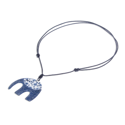 Halskette mit Keramikanhänger - Halskette mit blauem und weißem floralem Elefanten-Keramik-Anhänger