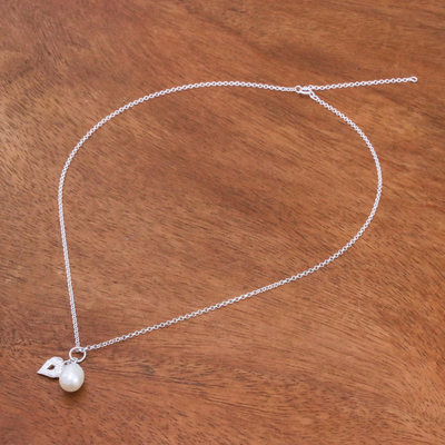 collar con colgante de perlas cultivadas - Collar con colgante de perlas cultivadas en forma de corazón de Tailandia