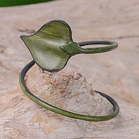 Leather wrap bracelet, 'Heart Leaf in Olive' - Leaf-Themed Leather Wrap Bracelet in Olive from Thailand