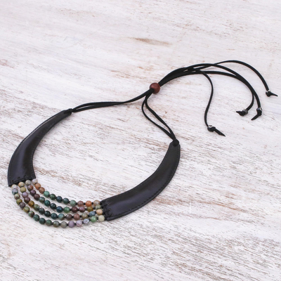Halskette aus Achatperlen - Halskette aus Achat und Lederperlen aus Thailand