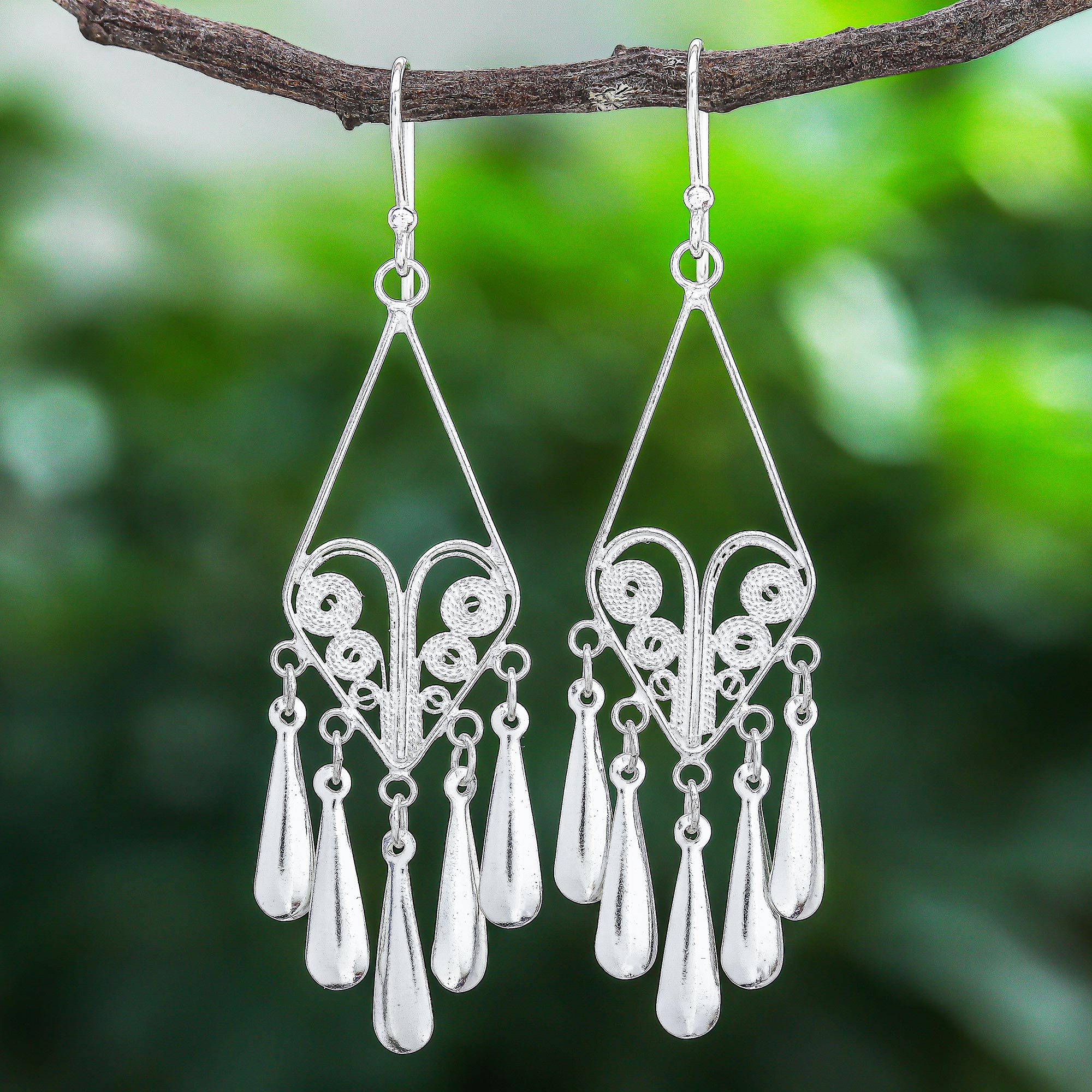 Share 153+ diamond shaped chandelier earrings super hot - esthdonghoadian