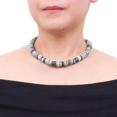 Jade beaded necklace, 'Elegant Stones in Green' - Jade Beaded Necklace in Green from Thailand