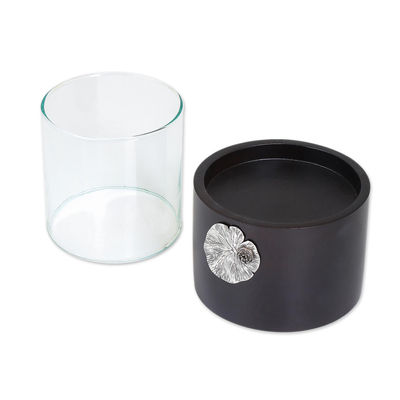Teelichthalter aus Holz und Zinn - Teelichthalter aus Holz und Zinn mit Lotusmotiv