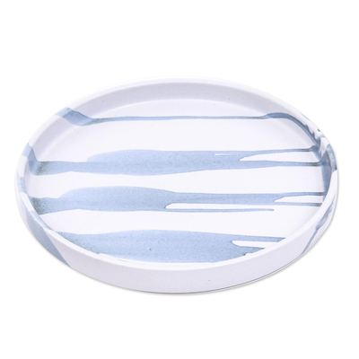 Keramikplatte - Weißer und blauer handgefertigter Speiseteller