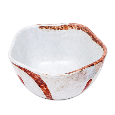 Cuenco de cerámica estriado - Cuenco de cerámica hecho a mano marrón y blanco estriado