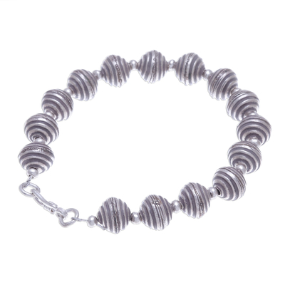 Silberperlenarmband, „Karen Whorl“ – Spiralperlenarmband aus 950er Silber