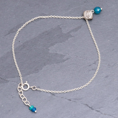 Quartz and sterling silver charm anklet, 'Chiang Mai Fish' - Fish Charm Sterling Silver and Quartz Anklet