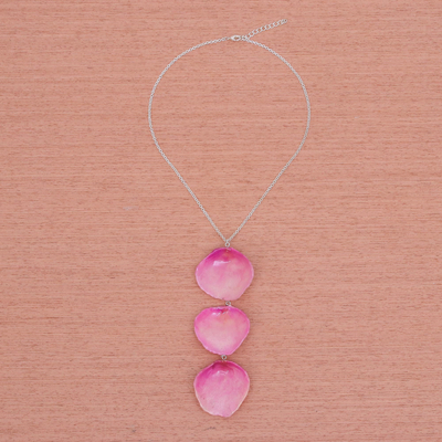 Halskette mit natürlichem Rosenanhänger - Natürliche rosa Rosenblütenhalskette aus Thailand