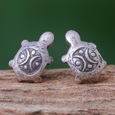 Silver stud earrings, Thai Turtles