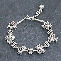 Heart Motif Sterling Silver Link Bracelet from Thailand - Lots of Love ...