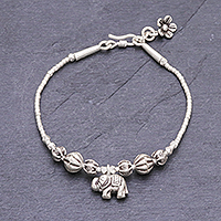 Silver beaded charm bracelet, 'Elephant Amulet' - 950 Silver Link Bracelet with Elephant Charm from Thailand