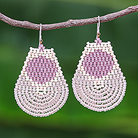 Pendientes colgantes con cuentas, 'Si Thep Treasure in Lilac' - Pendientes con cuentas de vidrio hechos a mano de Tailandia