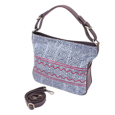 Umhängetasche aus Baumwoll-Batik mit Lederakzenten - Handtasche oder Umhängetasche aus Hmong-Batik und Leder