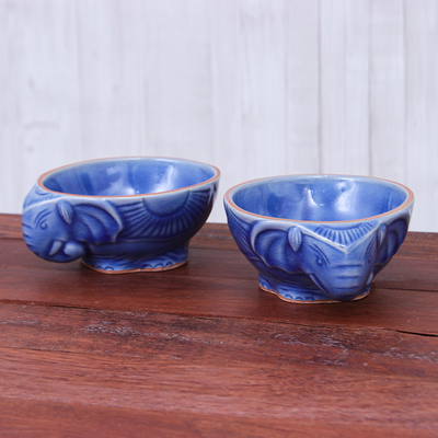 Cuencos de cerámica Celadon, (par) - Cuencos elefante azul celadón (par)