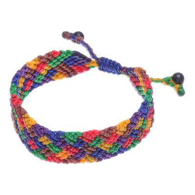 Onyx-Perlen-Makramee-Armband, „Waldspaß im Regenbogen“ - Regenbogen-Makramee-Armband mit Onyxperlen