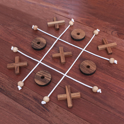 Holzspiel - Handgefertigtes Tic-Tac-Toe-Spiel aus Raintree-Holz aus Thailand