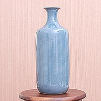 Celadon-Keramikvase, 'Truest Blue' - Handgefertigte Celadon-Keramikvase aus Thailand