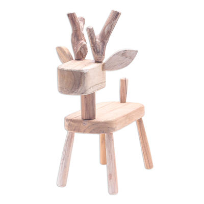 estatuilla de madera - Estatuilla de ciervo de madera Santol hecha a mano de Tailandia