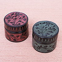 Cajas decorativas de madera, (pareja) - Cajas decorativas de madera con motivos florales de Tailandia (par)