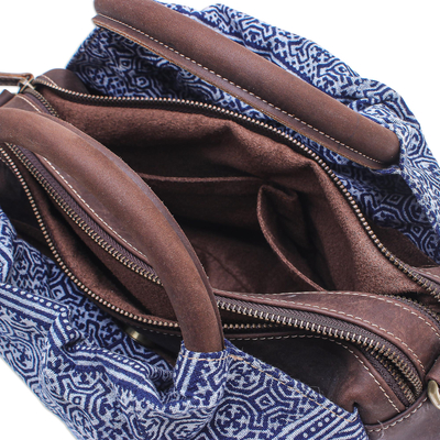 Hmong-Batik-Handtasche aus Baumwolle mit Lederakzenten - Blockbedruckte Batik-Handtasche aus Leder und Baumwolle