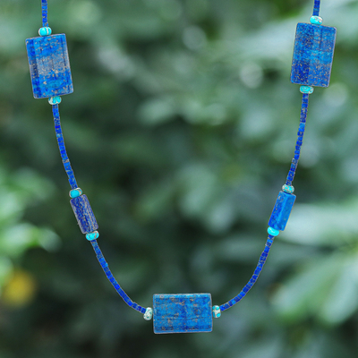 Halskette aus Lapislazuli und Jaspisperlen - Lapislazuli- und Jaspis-Perlenhalskette aus Thailand