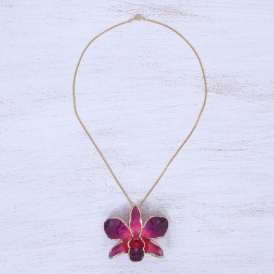 Collar con colgante de pétalos de orquídea con detalles dorados - Collar y broche con colgante de pétalos de orquídea chapado en oro