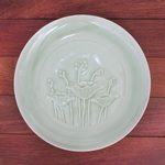 Celadon ceramic dinner plate, 'Flavorful' - Green Celadon Ceramic Lotus Flower Dinner Plate
