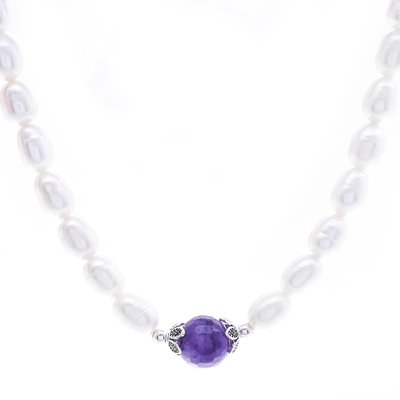 Collar con colgante de perlas cultivadas y amatistas - Collar con colgante de perla cultivada y amatista
