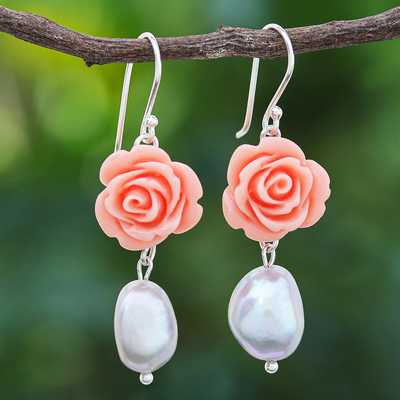 Aretes colgantes de perlas cultivadas - Aretes de perlas cultivadas y rosa de plata esterlina