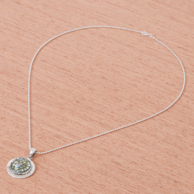 collar con colgante de cristal romano - Collar con colgante de cristal romano hecho a mano.