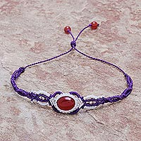 Macrame chalcedony pendant bracelet, 'Fine Art' - Macrame Chalcedony and Sterling Silver Wristband Bracelet