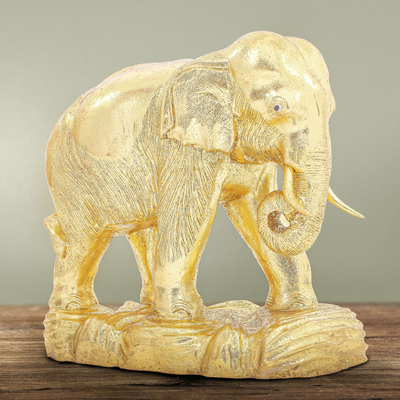 Escultura de lámina de oro y madera. - Escultura de elefante de madera Raintree y lámina de oro hecha a mano