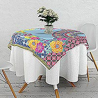 Tischdecke aus Batik-Baumwolle, „Bright Meal“ – handgenähte Tischdecke aus Batik-Baumwolle