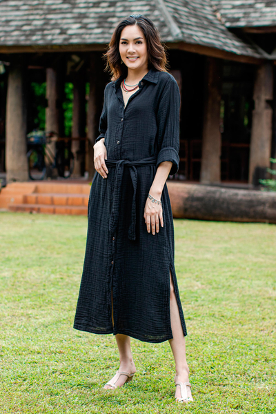Vestido camisero de algodón - Vestido camisero de algodón con cinturón negro de Tailandia