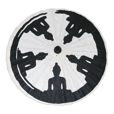 Sombrilla de papel y bambú pintada a mano. - Sombrilla de papel pintado a mano con motivo de Buda.