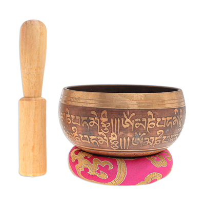 Brass alloy singing bowl set, 'Pink Mantra' (3 pcs) - Brass Alloy Singing Bowl Set with Wooden Mallet (3 Pcs)
