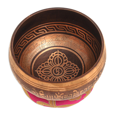 Brass alloy singing bowl set, 'Pink Mantra' (3 pcs) - Brass Alloy Singing Bowl Set with Wooden Mallet (3 Pcs)