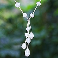 Cultured pearl pendant necklace, 'Pearl Crush in White'