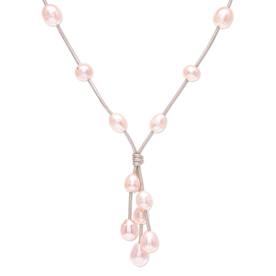 Cultured pearl pendant necklace, 'Pearl Crush in Peach' - Hand Made Cultured Pearl Pendant Necklace