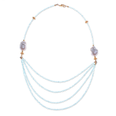 Halskette mit Anhänger aus Chalcedon und Zuchtperle mit Goldakzenten - Halskette mit Anhänger aus Perlen und Chalcedon mit Goldakzenten