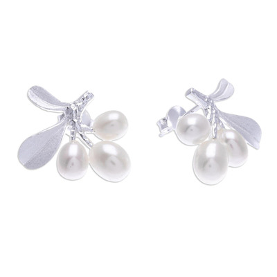 Aretes colgantes de perlas cultivadas - Aretes colgantes de perlas cultivadas con motivo de hoja