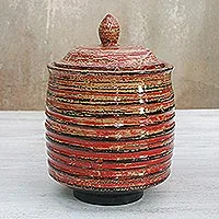 Lacquered wood jar, Ascension